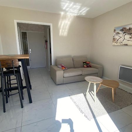 Appartement Cosy A Sanary Plage De Portissol-Climatise-Parking Prive Exteriér fotografie